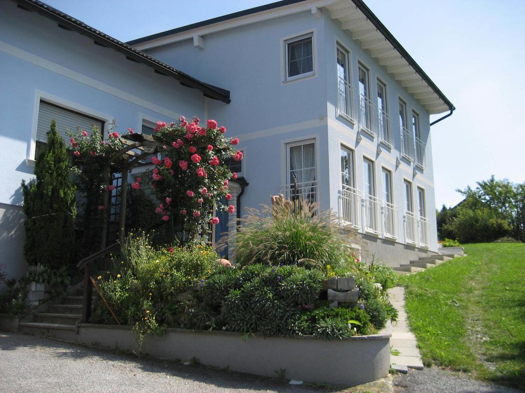 Gastehaus Zieserl Deutsch Kaltenbrunn Exterior photo